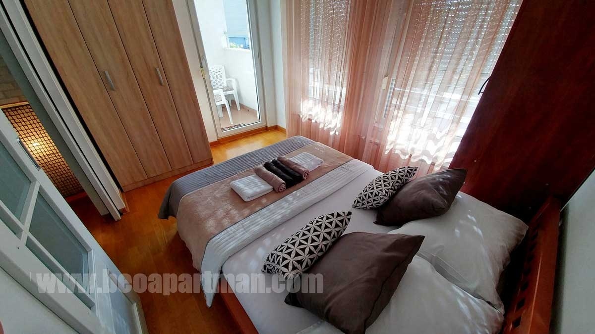 17-trim-apartman-beograd-soba